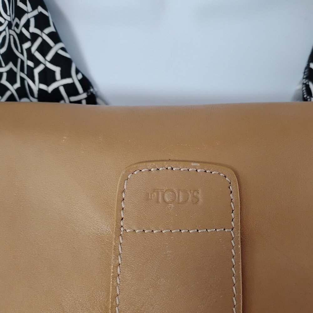 ❤️TODS Tod's Tan Leather Shoulder Bag Purse - Picture 4 of 10